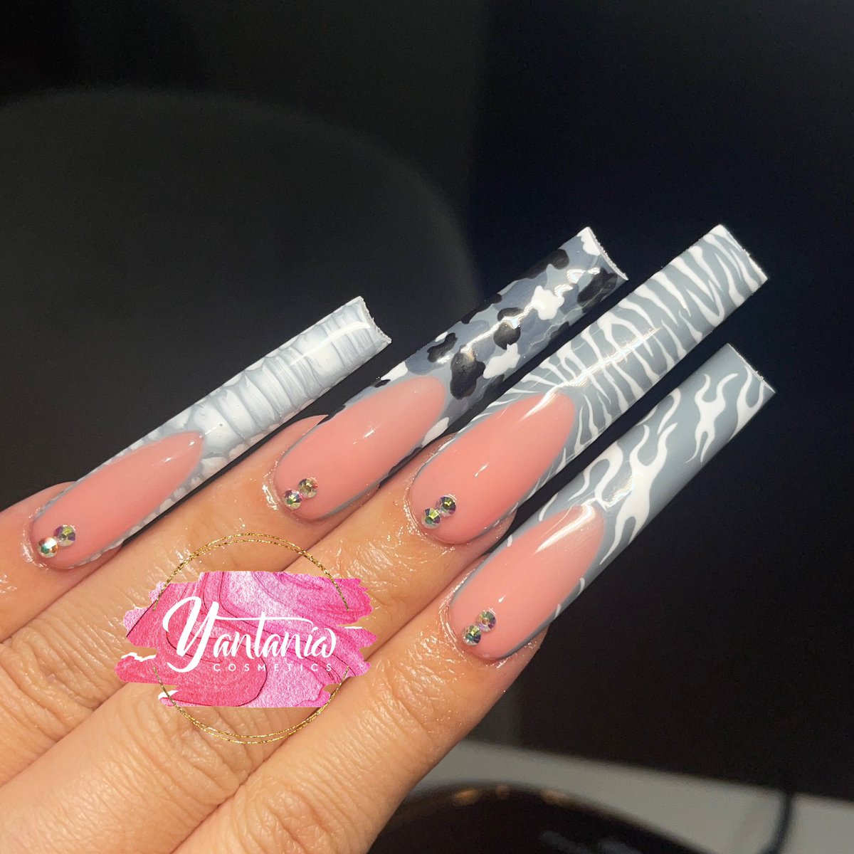 bbyyantania's tweet photo. TOP SPOT even when you spell it backwards π½
Ig: bbyyantania || https://t.co/Fo0rUfC6Uc
#explore #explorepage #mnnailtech #nailtech #nails #SmallBusiness #certified #xxlnails #xxllength #mnbase #fyp #foryoupage #viral #yantaniacosmetics https://t.co/l1rHBSEjgy