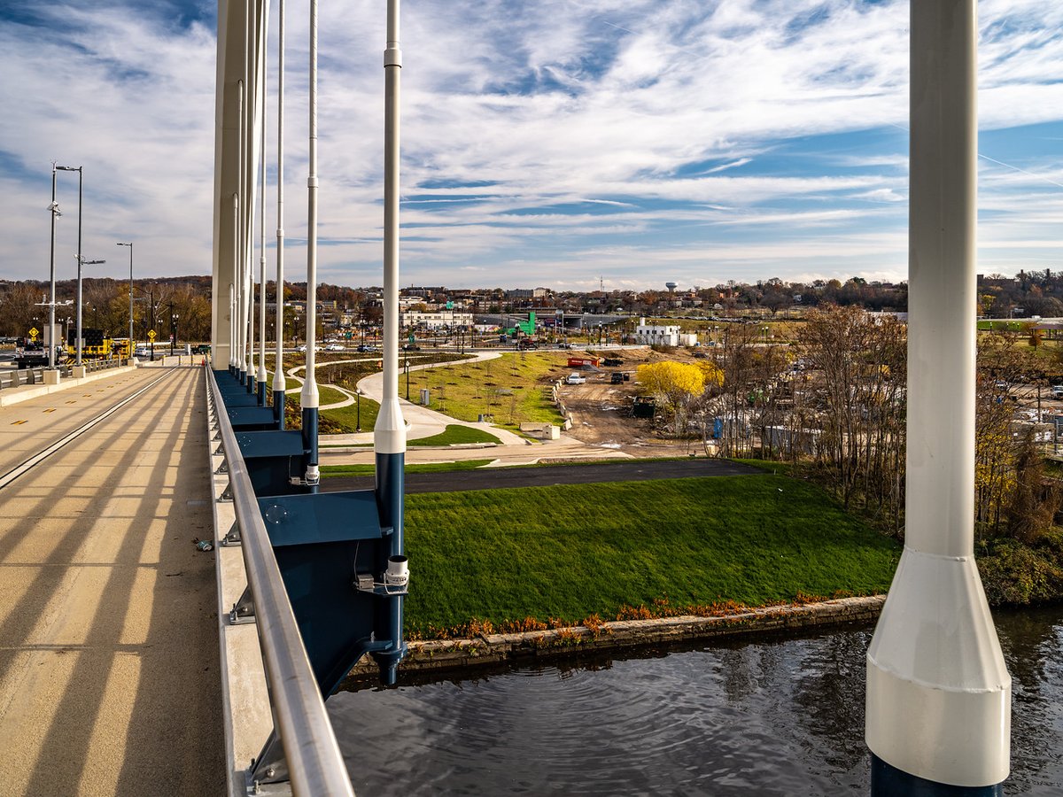 newfdmb's tweet photo. "All bridges can be crossed, so do not give up." -Unknown
#MondayMotivation #Progress #NewFDMB #FDMBProgress #RemakingTheBridge #FDMBVantagePoint #FDMBarches #MotivationalMonday https://t.co/oOjn7H4H1D
