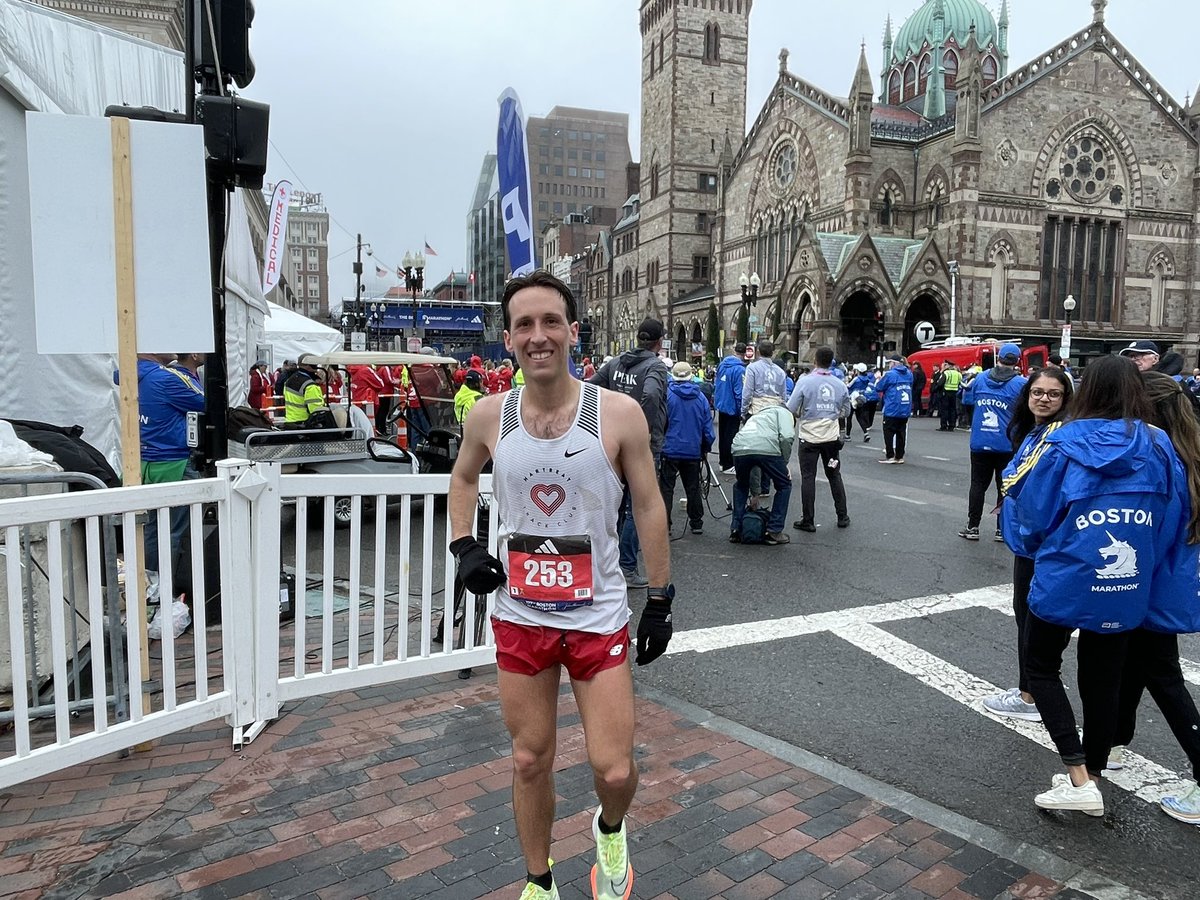 Lori Riley tweet media