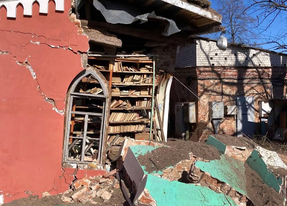 lizmcgettigan's tweet image. How a San Jose professor is using technology to save precious books in her Ukrainian hometown. #Libraries #technology #Ukraine #books
linkedin.com/posts/nicktanz…