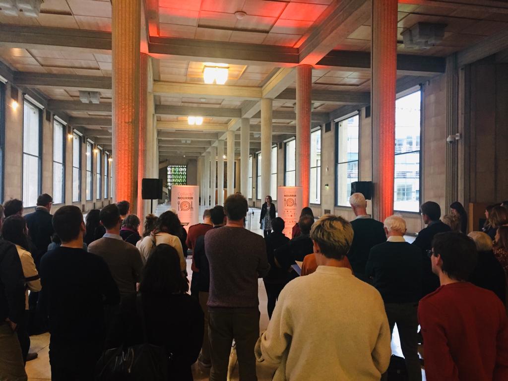 [Événement] Le #CollectifNourrir réunit acteurs agricoles, politiques, institutions et société civile <a href="/lecese/">CESE</a>. Objectif :
1️⃣ Ouvrir des voies pour répondre à la fracture actuelle sur les enjeux agri-alim
2️⃣ Montrer qu’il est possible de réconcilier paysans et citoyens.
🔴 Live 👇