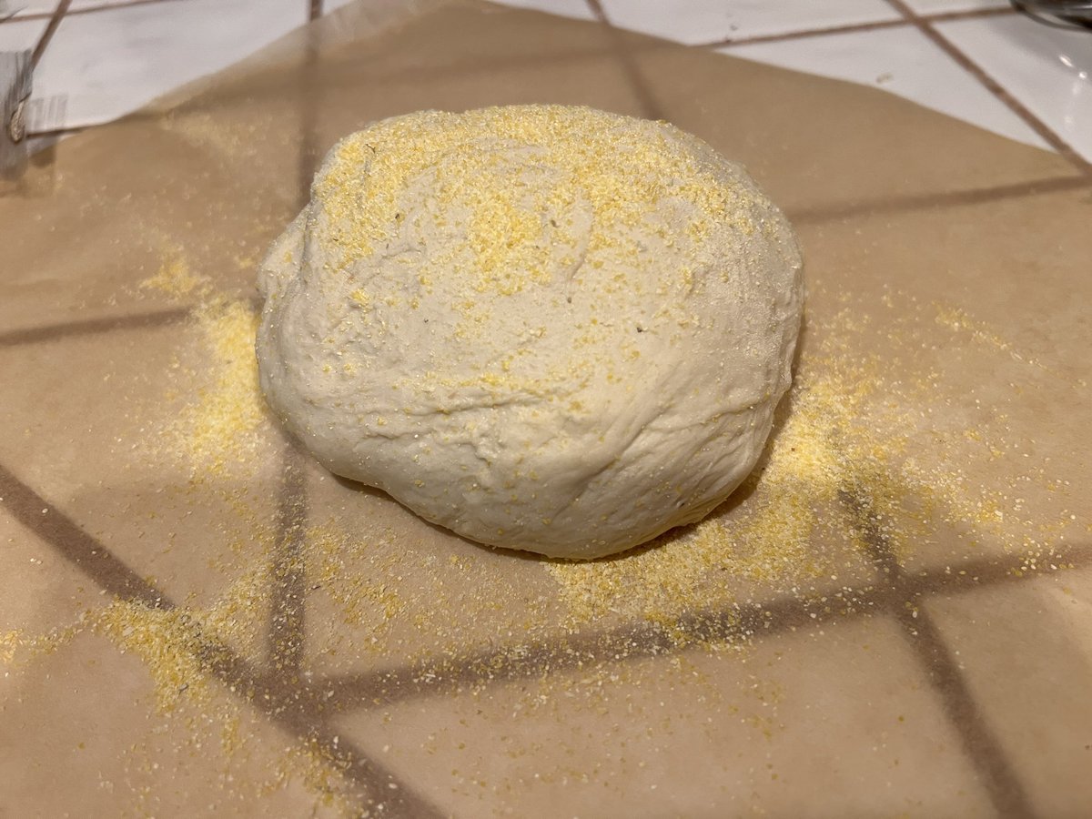 jumekubo's tweet image. My first attempt at making bread. Using Jeff Hertzberg and Zoë François, five minutes a day recipe. Forgot to cut the cross on top before placing in the oven. Still a bit doughy at the bottom of the loaf. Not bad tho. #breadmaking #notfiveminutes #funtolearn #lifelonglearning