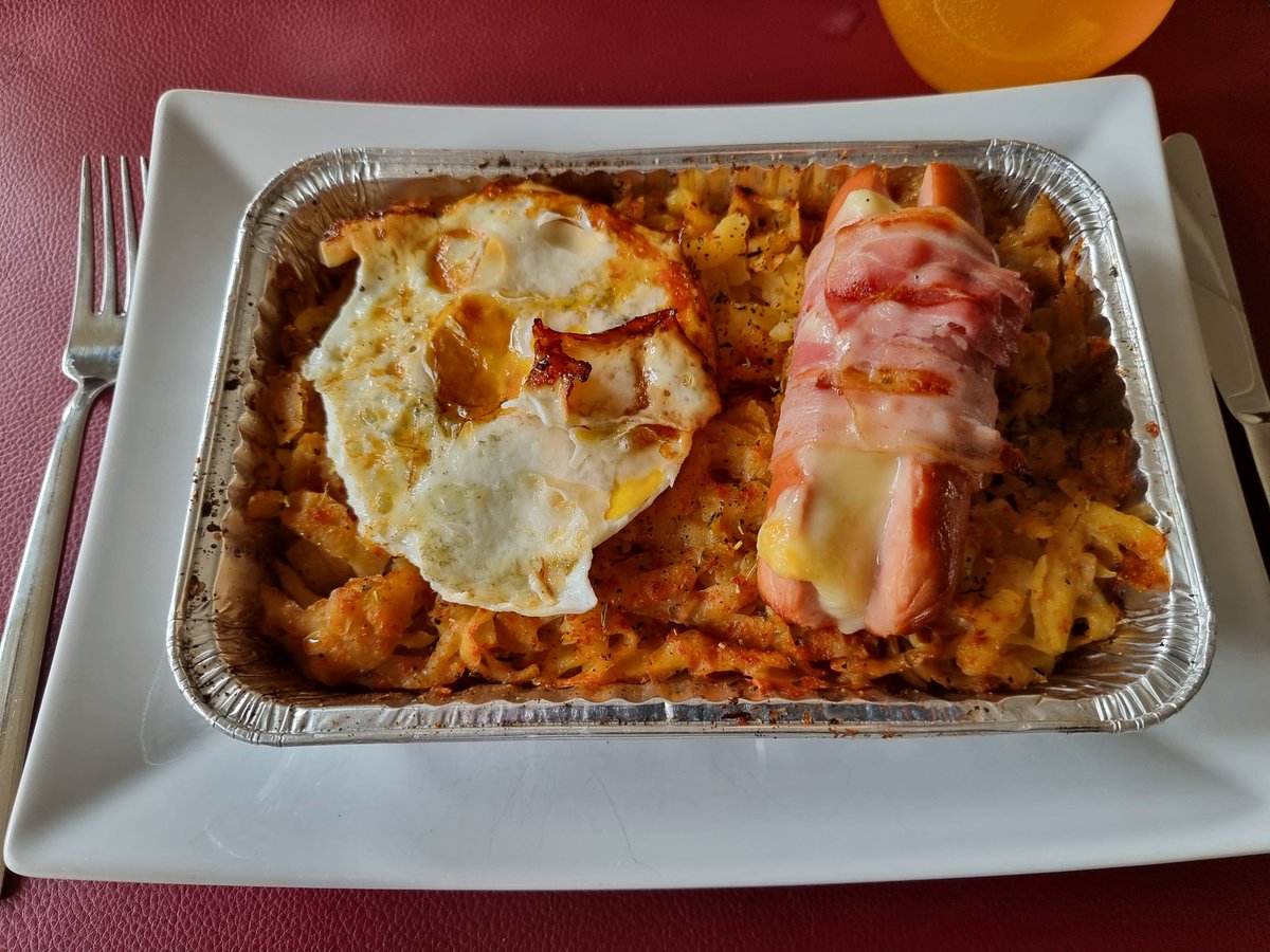 Schweizer Küche vom Grill. Und die Küche bleibt sauber.🤗
#Swissfood #Switzerlandfirst #Röschti