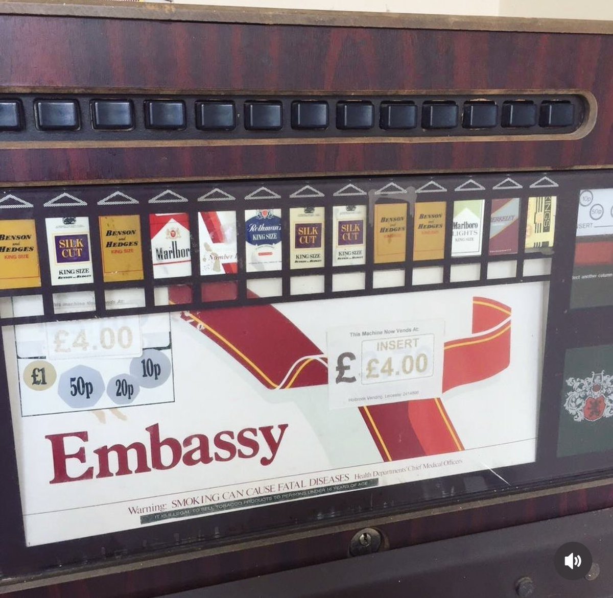 Parody Ross Kemp tweet media