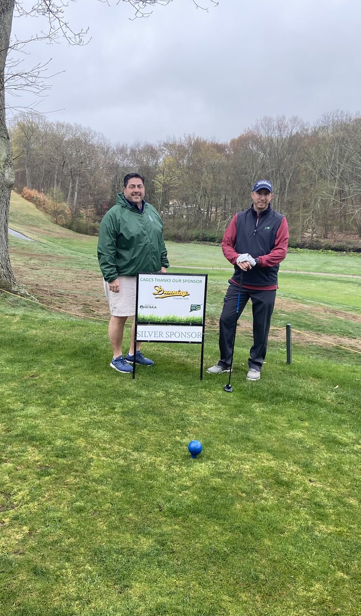 A little rain won’t stop the #ctmafia from hosting the April @CAGCS1929 meeting! Thanks Norwich Golf Club for hosting…Cheers to a great 2023 season! #droppinloads #dunningsand #dunningcustomsoils #callthesandman #wearesand #customsoils