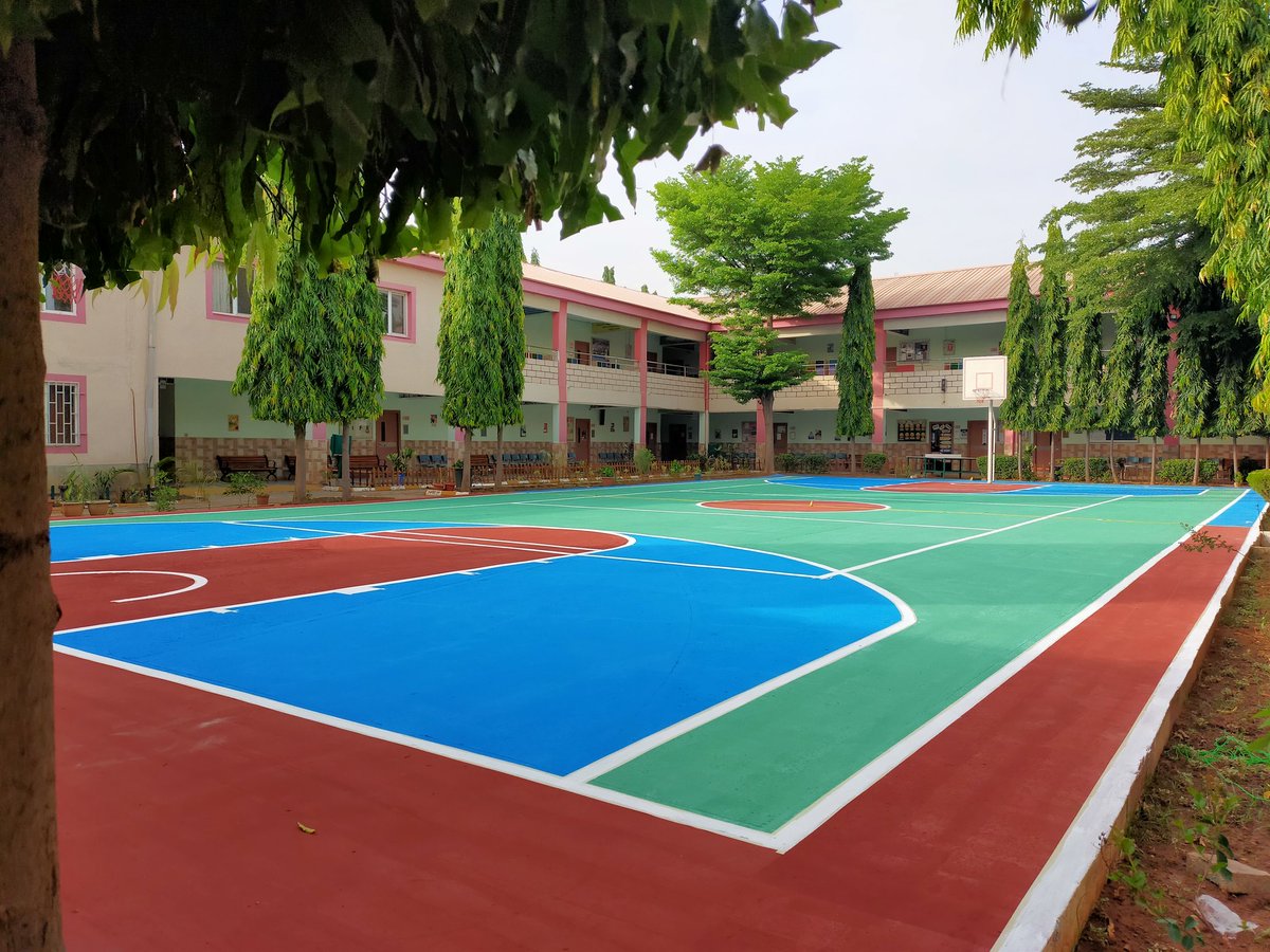 iamBullaN's tweet photo. Seasons change but the quality always improves.
Ace Urban Solutions ensures clients get the best quality.
Your RT, like and referral is appreciated.
#basketball #basketballcourt #basketballcourtconstruction #abujabasketball https://t.co/O2TAI8jSkE