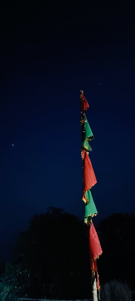 Shubhamsinha731's tweet image. #Nightpic
 🙏Jai shree Ram🙏
😍first pic clicked by my new Phone 🫣
#Amazing