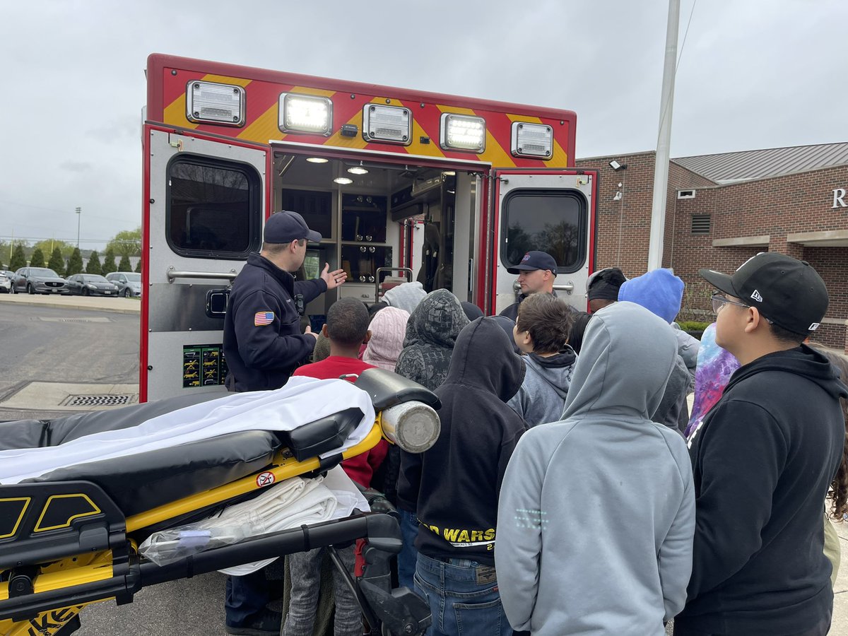 Miss Puckett tweet media