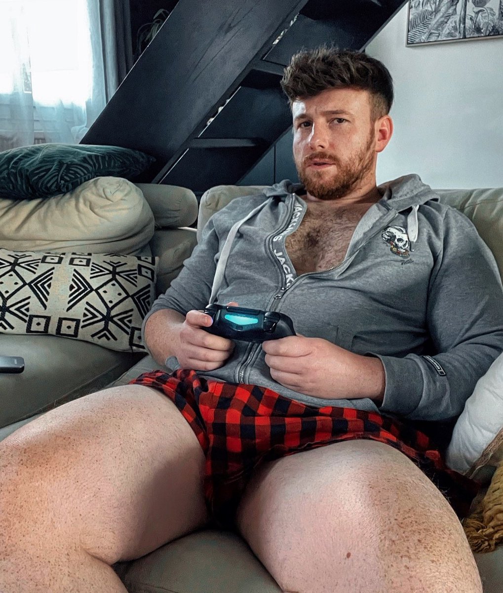 MattRmzn tweet media