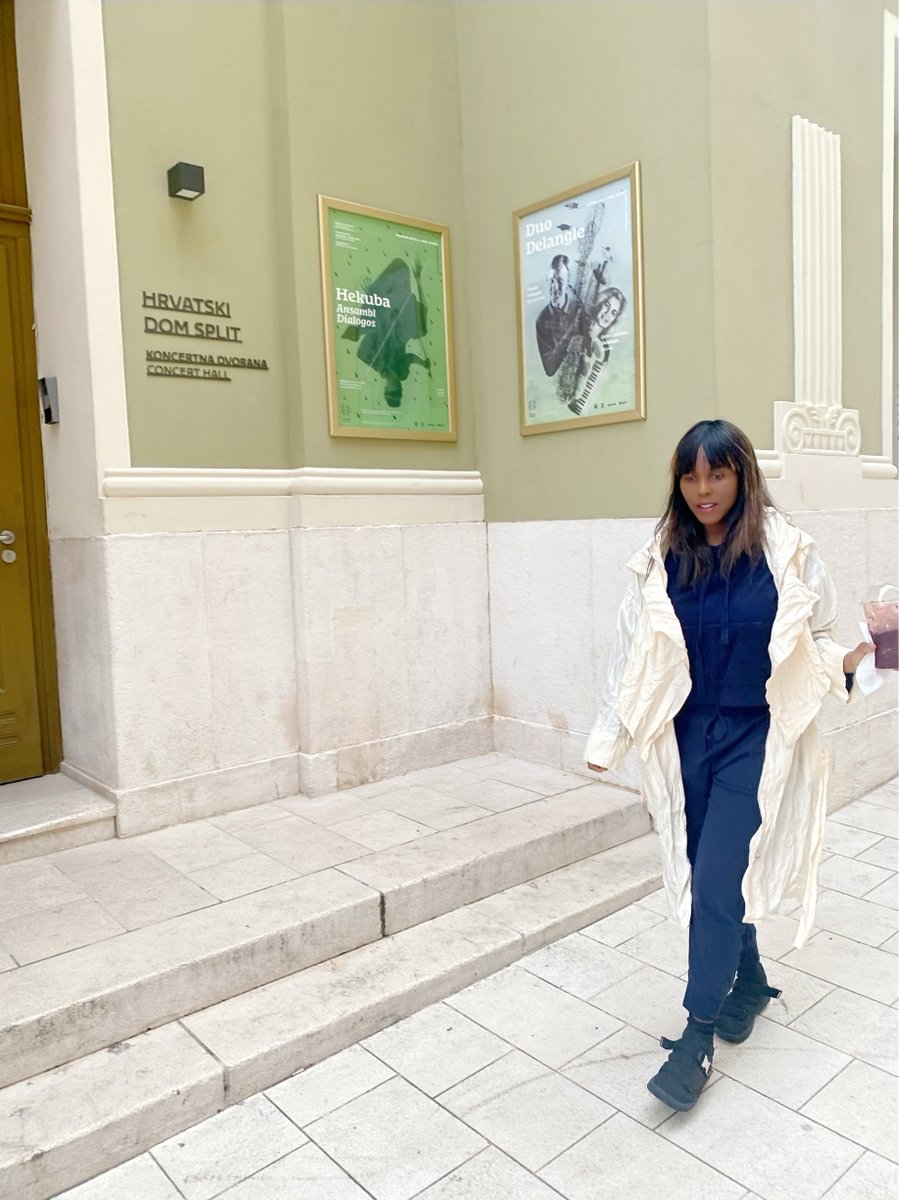 I've dreamt so many melodies that are now songs in progress, since I've been in Europe. Can't wait to share them. 💕  Do you ever dream your art/music?