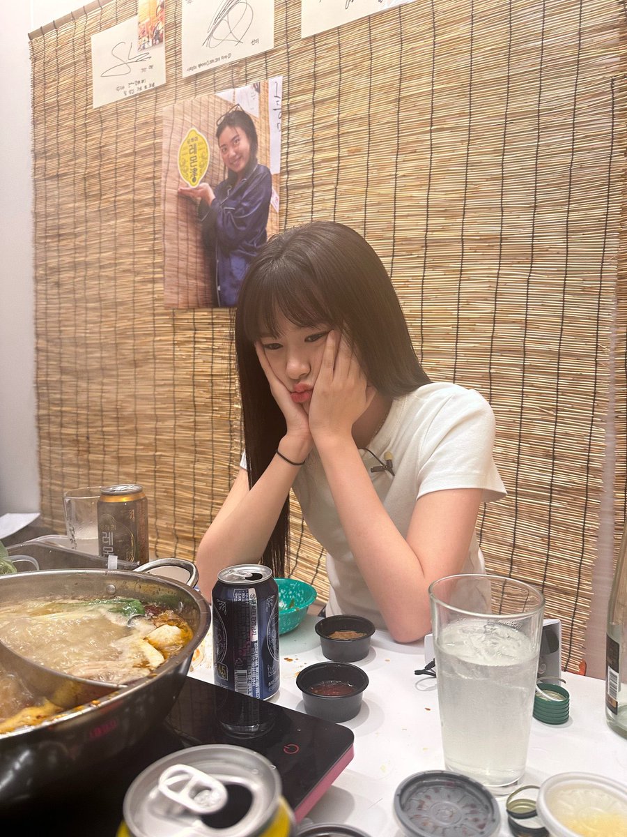 ayjprivate's tweet photo. 230417 💭 https://t.co/Ba9df7qAJF