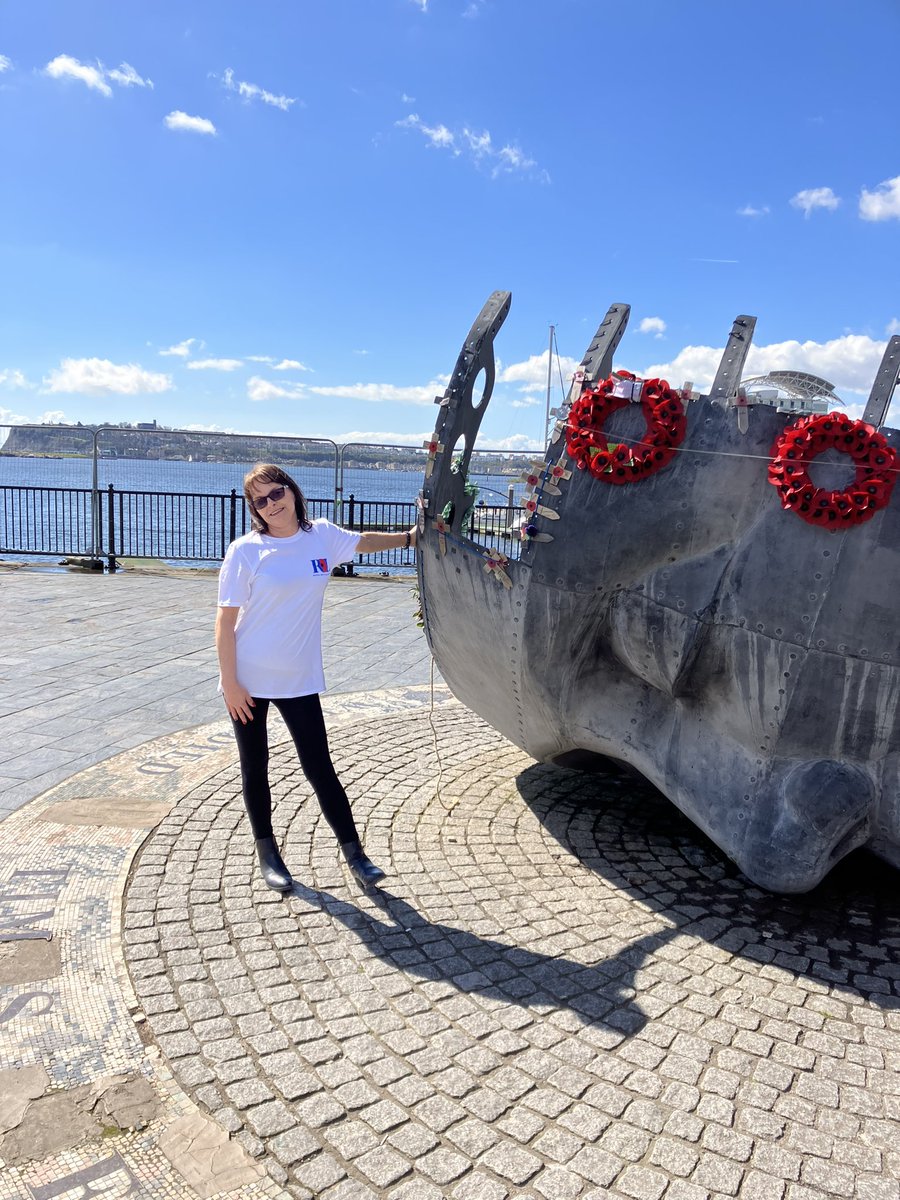 trudydavies1964's tweet photo. Another few miles clocked up on a very sunny day in my Capital City 🏴󠁧󠁢󠁷󠁬󠁳󠁿 
Walk100milesinApril #RBL #RBLWS #Cardiff 
#Senedd #CardiffBay #Walking100MilesInApril https://t.co/MkbHiWT3Fp