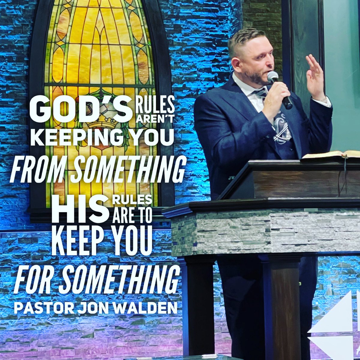 AspinwallChurch's tweet photo. God has great and mighty plans for you! Follow in his ways and watch him put everything together in perfect order! Preach it @pastorjonwalden #AspinwallChurch #church #sunday #preach #ohio #oh #cle #clegram #cleveland https://t.co/e1J52lIwJV