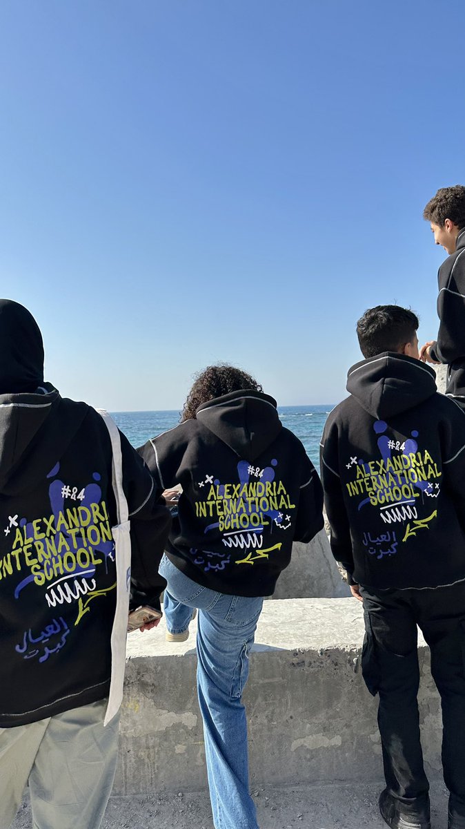 our first ever senior hoodies. and we delivered them on her birthday too ❤️