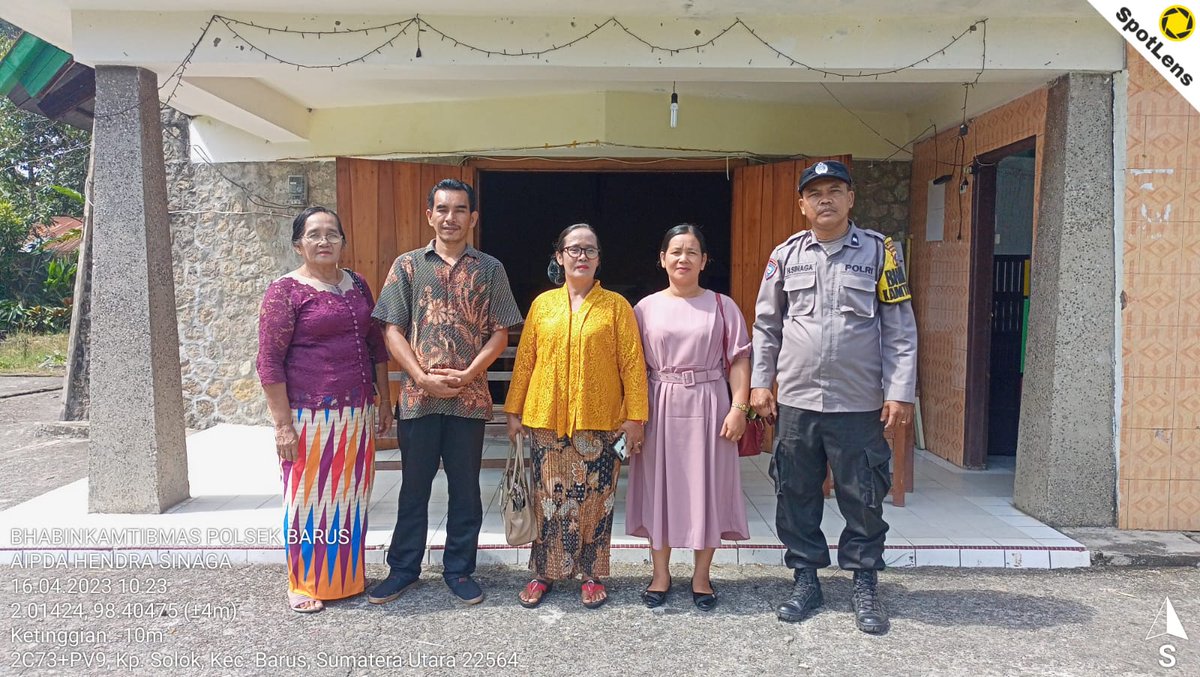 hendras13657932's tweet photo. Bhabinkamtibmas Polsek Barus Aipda Hendra Sinaga melaksanakan kegiatan Sambang dan Patroli Dialogis ke Gereja Khatolik St. Immaculata Desa Kampung Solok Kec. Barus Kab. Tapanuli Tengah. (16/04/23). https://t.co/vwu6PZa0Tu