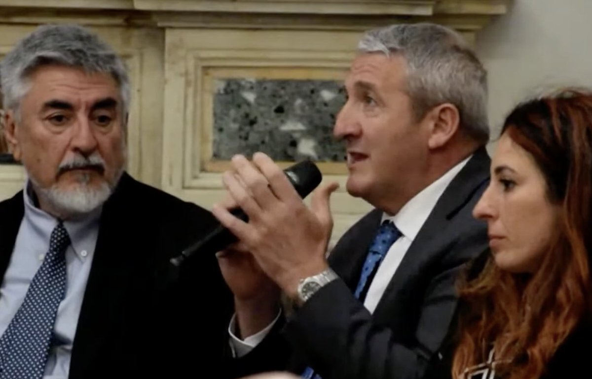 OrlandoMasselli's tweet image. Oggi, al confronto con gli altri candidati, ho parlato di dati e possibili soluzioni, forte di un'esperienza amministrativa che gli altri non hanno.  Il calo demografico non si contrasta con progetti irreali, ma aumentando i servizi per famiglie e giovani. @TerniToday  #terni