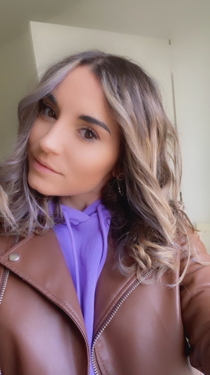 Expedite974's tweet photo. Nouvelle coupe la team ! ✂️💇🏽‍♀️ https://t.co/smfK3md6WX