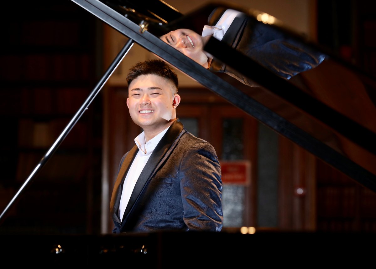 TheRDS's tweet photo. We are delighted to announce the winner of the 2023 RDS Music Bursary Award of €15,000 🏆
Aidan Chan

This prestigious award comes with two performance opportunities - one with the National Symphony Orchestra and one in the Centre Culturel Irlandais in Paris.

The RDS Jago Award of €5000, the second prize in the RDS Music Bursary Programme, was awarded to Margot Maurel (@Margotclarinet). As part of this Award, Margot will have the opportunity to perform with RTÉ Concert Orchestra.

Congratulations to the Winner of the RDS Collins Memorial Performance Award @MeganONeill_1. In addition to a cash prize of €2000, Megan will have the opportunity perform at Blackwater Valley Opera Festival in Lismore this summer.

Well done to the other talented musicians who were shortlisted: @dee_higgins, Fiachra de hOra and Ross McDonnell

Thanks to our partners @cc_irlandais , @NSOrchestraIRL , @rte_co , @FeisCeoil , @B_V_O_F 

#RDSArts #RDSMusic