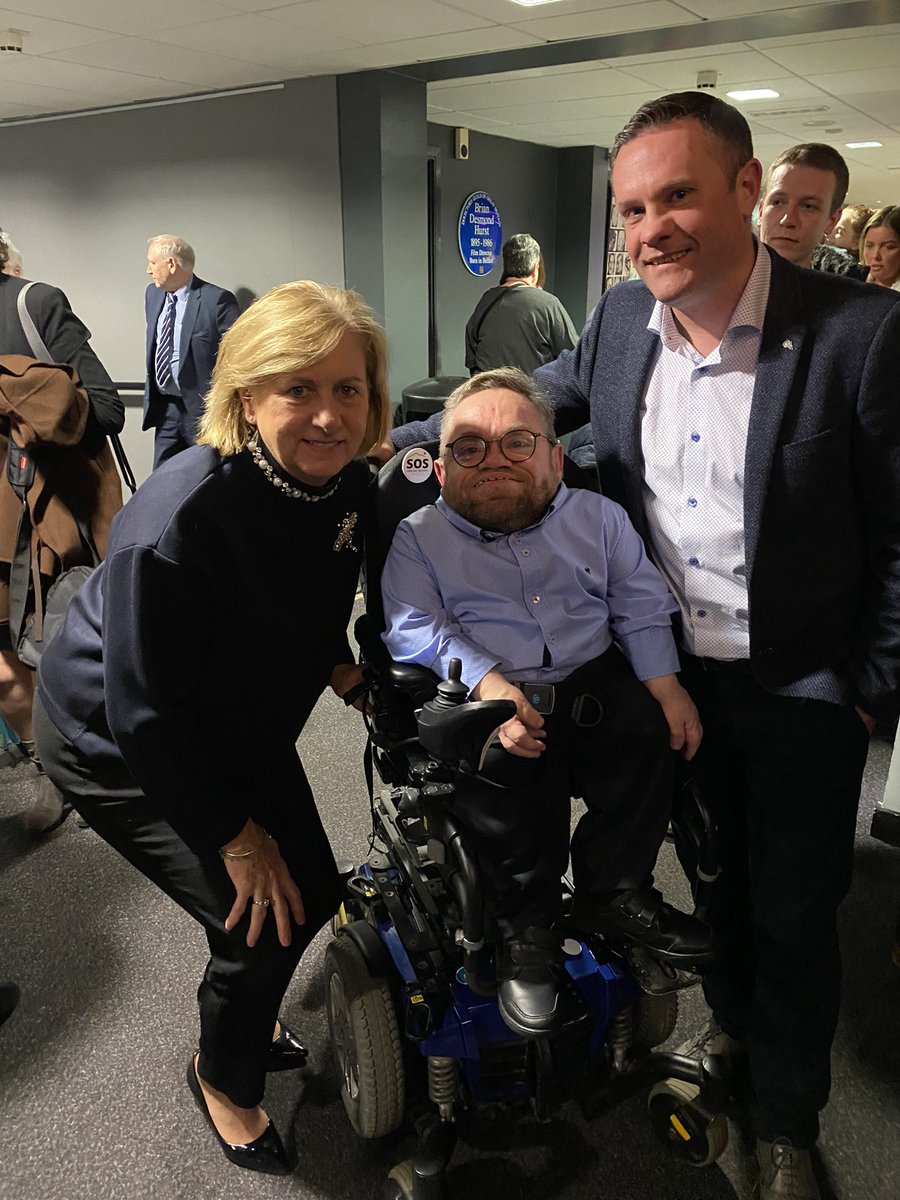 eoghandevlin's tweet photo. It was great to meet with you @nancysoderberg @castleDD https://t.co/PShVufobrF