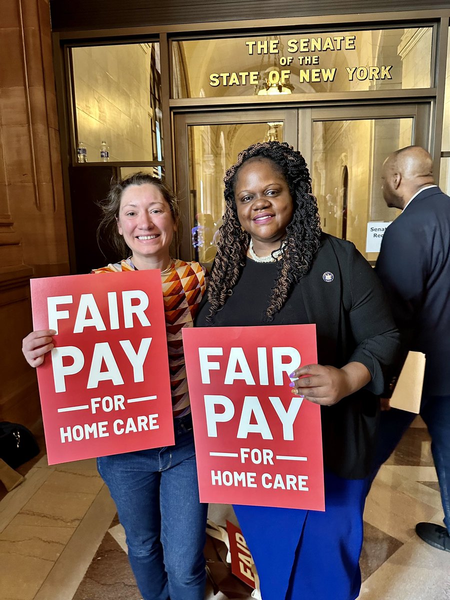 SenatorLeaWebb's tweet photo. Stood w/@1199SEIU to support #FairPayforHomeCare in the NYS budget, which is crucial for addressing the home care workforce crisis in NY. Providing fair wages helps keep aging and disabled New Yorkers in their homes, and supports the stability of our long-term care system. https://t.co/GRoHXDT8dP