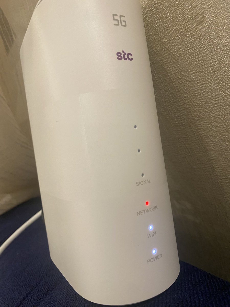 AhadB2020's tweet photo. @stccare_ksa اشتريت جهاز 5G راوتر ولا يعمل مع الشريحه ، وعند اتصالي بخدمة العملاء اخطروني انه لايوجد اي شي مسجل باسمي لا شريحه ولا راوتر https://t.co/yHrGrg037g
