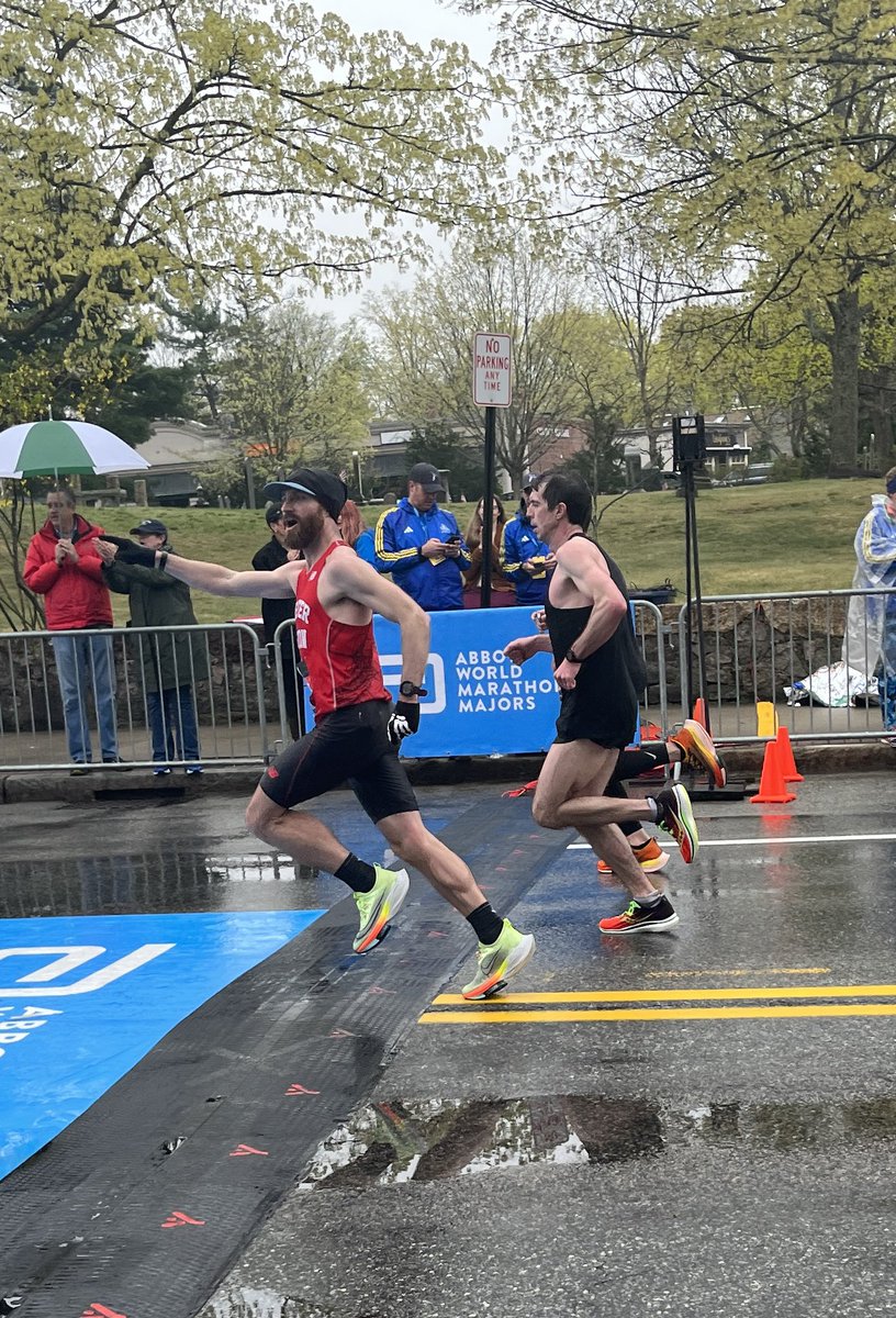 Fun to spot a <a href="/HarringtonHAWKS/">Harrington School</a> teacher at the halfway point in the <a href="/bostonmarathon/">Boston Marathon</a> with plenty of energy and enthusiasm!