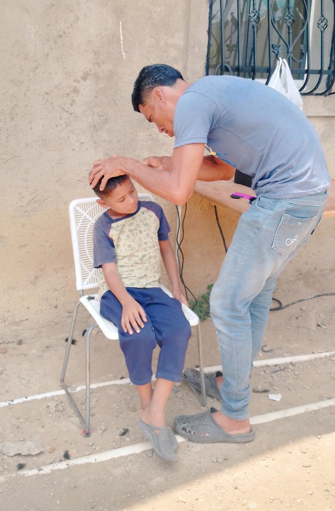 IASDLASCASITAS's tweet photo. Obra Médico-misionera Grupo Pequeño Soldados de Jesús. 16-abr 2023. Reporte: Corte de Cabello 9, Medicina General 20, Charla de los 8 Remedios Naturales, 50 arepas rellenas entregadas, toldo de oración y entrega de literatura. https://t.co/v5YGzZazFI