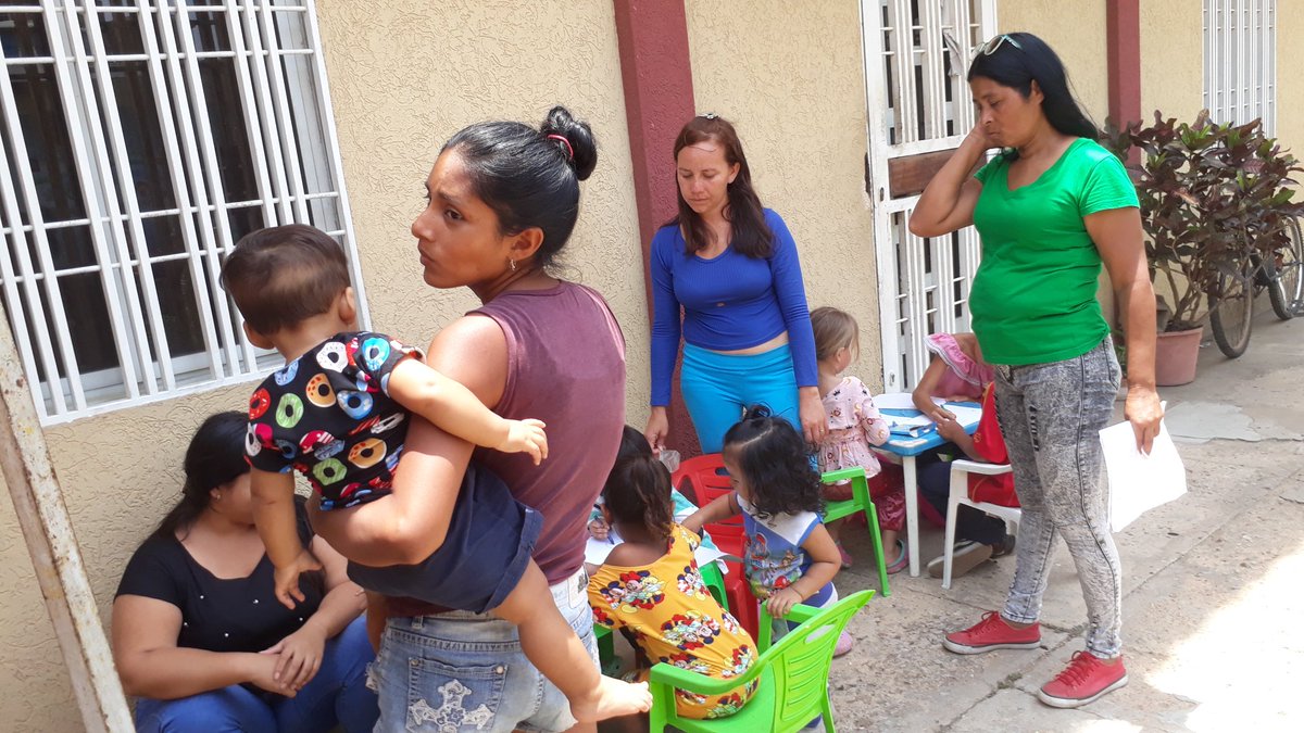 IASDLASCASITAS's tweet photo. Obra Médico-misionera Grupo Pequeño Soldados de Jesús. 16-abr 2023. Reporte: Corte de Cabello 9, Medicina General 20, Charla de los 8 Remedios Naturales, 50 arepas rellenas entregadas, toldo de oración y entrega de literatura. https://t.co/v5YGzZazFI
