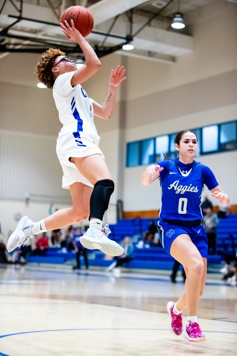 Lake Dallas alumna Mackenzie Buss, a freshman at Collin College, was honored among the National Junior College Athletics Association's top players Monday when she earned an All-American Honorable Mention selection.
dentonrc.com/sports/high_sc…