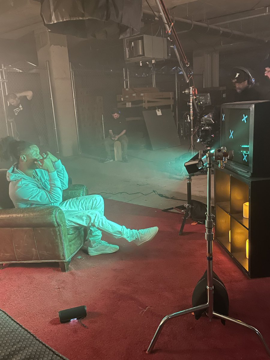 100KTrack tweet media