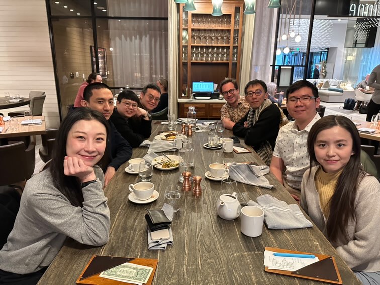 CarolCJLin1's tweet image. #SCMS2023 
It was really a pleasure to catch up with old friends and meet new people! So honored to be on the same panel as Yilun Li @Eric749_eylLi and Cinta Pelejà. This in-person SCMS was much better than the online ones. I&apos;ve learned a lot from so many inspiring scholars!