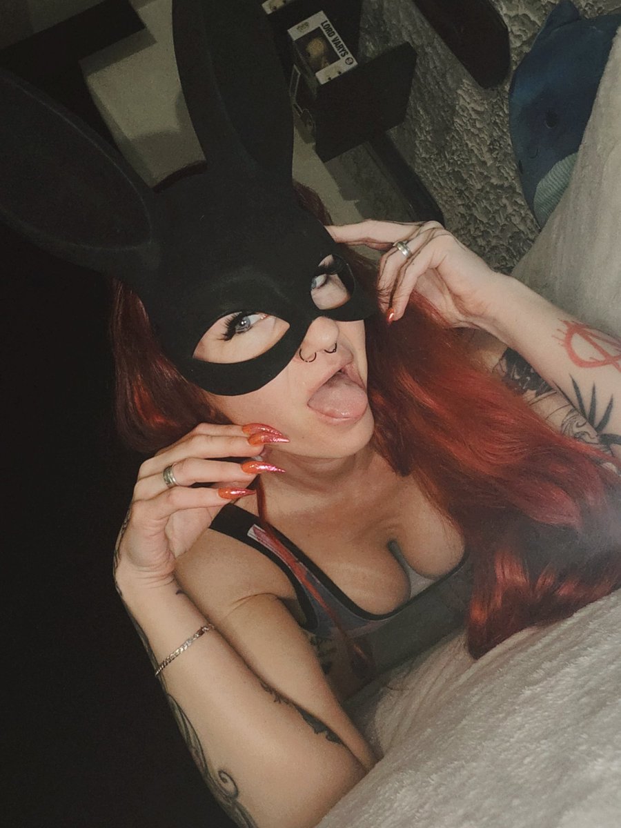 Do you like Redhair and big Boobies? Than follow my Link ❤️‍🔥
onlyfans.com/crazylittlered…