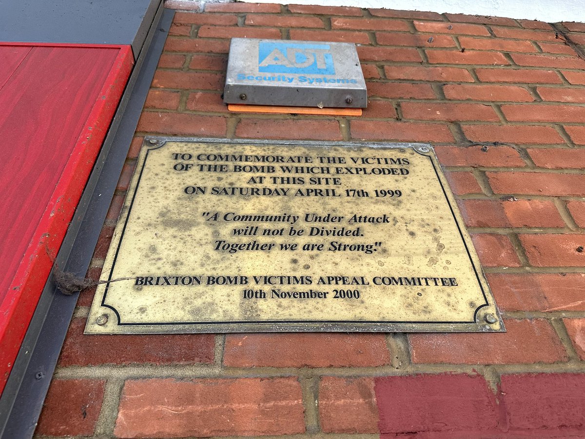 Today we joined an Act of Remembrance in #Brixton to mark the 24th anniversary of the London Nail Bomb attacks - including one that targeted Lambeth’s Black communities
<a href="/CllrAnyanwu/">Donatus</a> #SafePlaceForAll

For more info visit:
nationalhcaw.uk/april-acts-of-…