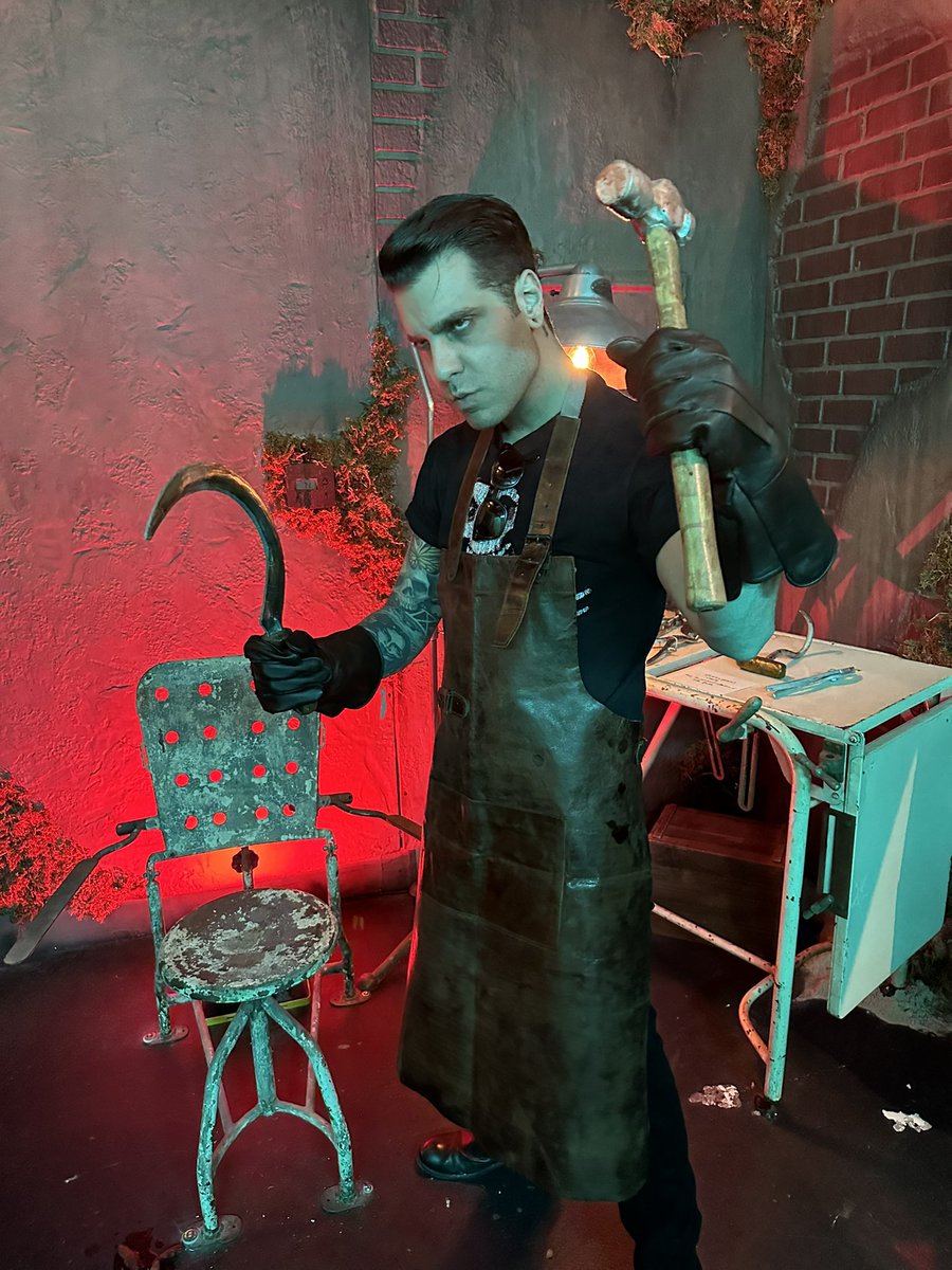 spencerink's tweet photo. The new #y2Kill exhibit at @TheMysticMuseum is ๐ฅ๐ฅ๐ฅ๐ฅ https://t.co/ZSPJc58UX3