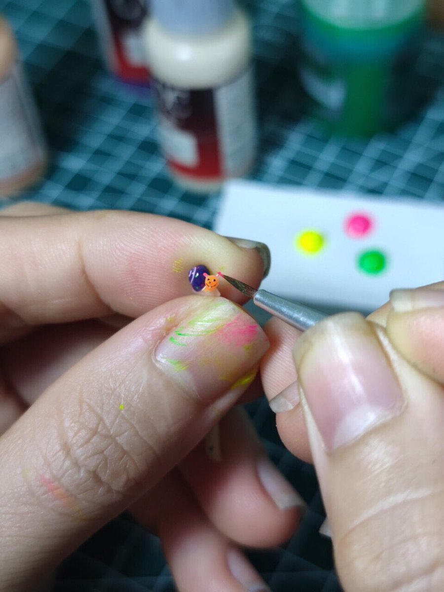 dragon-key artisans:

 #Voidwalker #ArtisanKeycap #mechkey #keycaps #handcrafted #customkeycap #casting #artisan #cherrymx #art #keyboard #cherryprofile #mechanicalkeyboards #handmade #keebs #epoxyresin #handicraft #keyclackers #kbwarriors #keyboardwarrior #geêkh