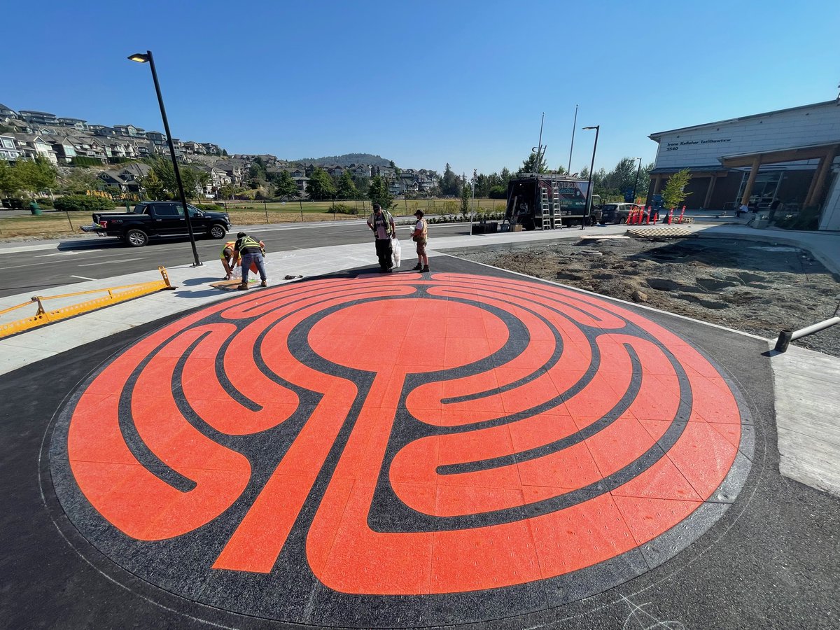 Square One Paving tweet media