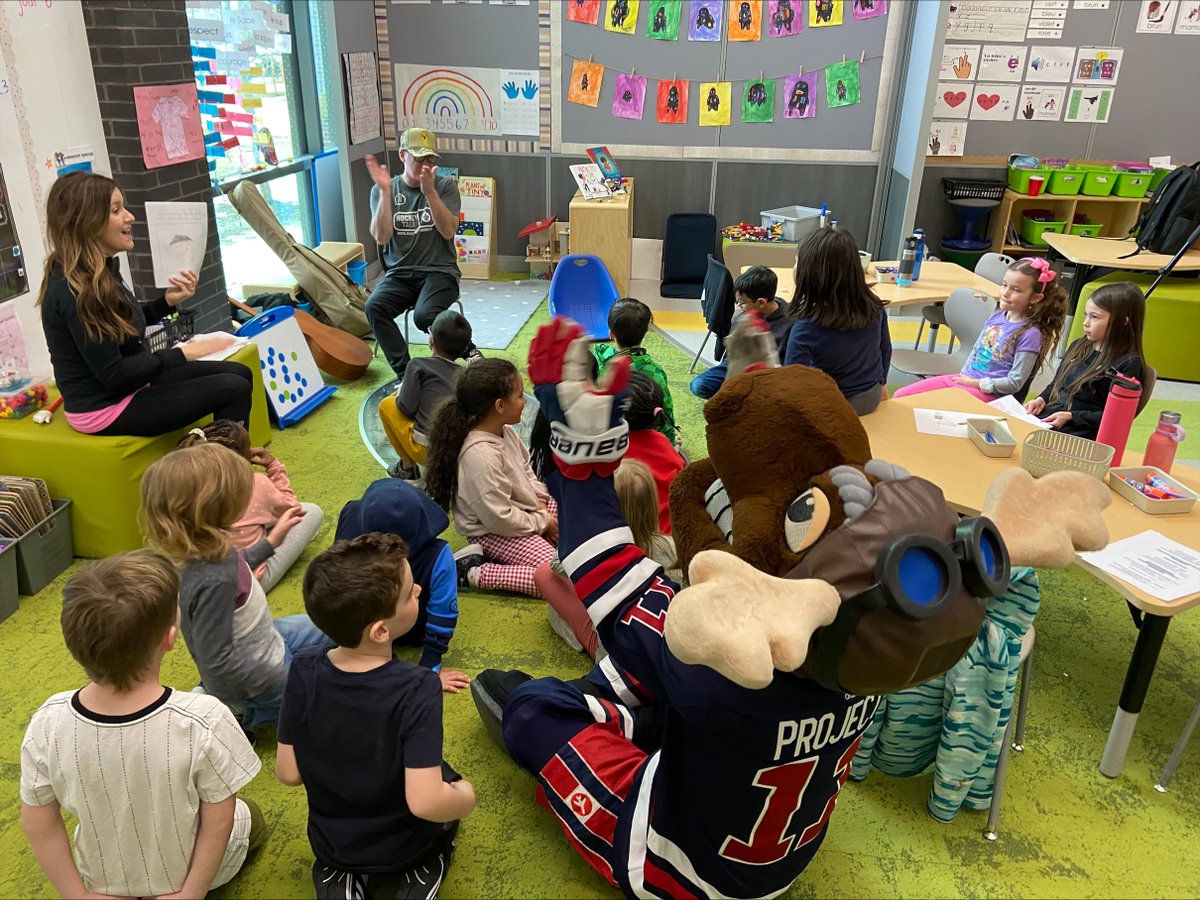 SageCreekLRSD's tweet photo. Students at #SageCreekLRSD were lucky enough to be visited by @AceBurpeeShow, @MickEMoose_00 and Suzi Friesen from Project 11 (organized by @TNYouthFDN). Click on the following link for more information: https://t.co/ppuBwEr6SP #ESCSbelonging #ESCSmastery #ESCSgenerosity https://t.co/XkvncRmeXa