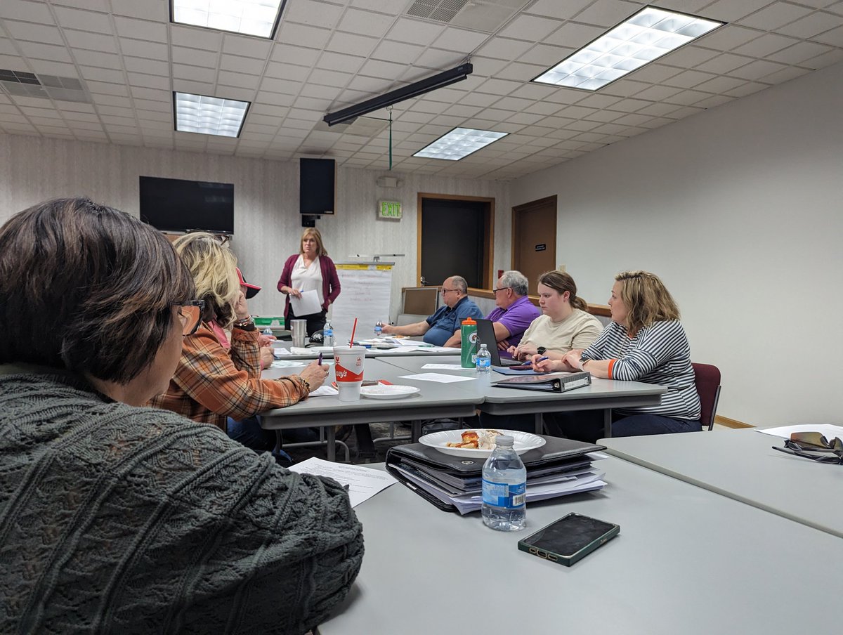SarahLaRosh's tweet image. @RepCoED having a goal setting session with @dcohlde tonight at their meeting. It&apos;s wonderful watching this community make strategic goals and chase them to fruition!
@networkkansas @ecomm_ks #kseship @wKREDA1 #neverstoplearning #strategicplanning #goals #growth @JenRusFreelance