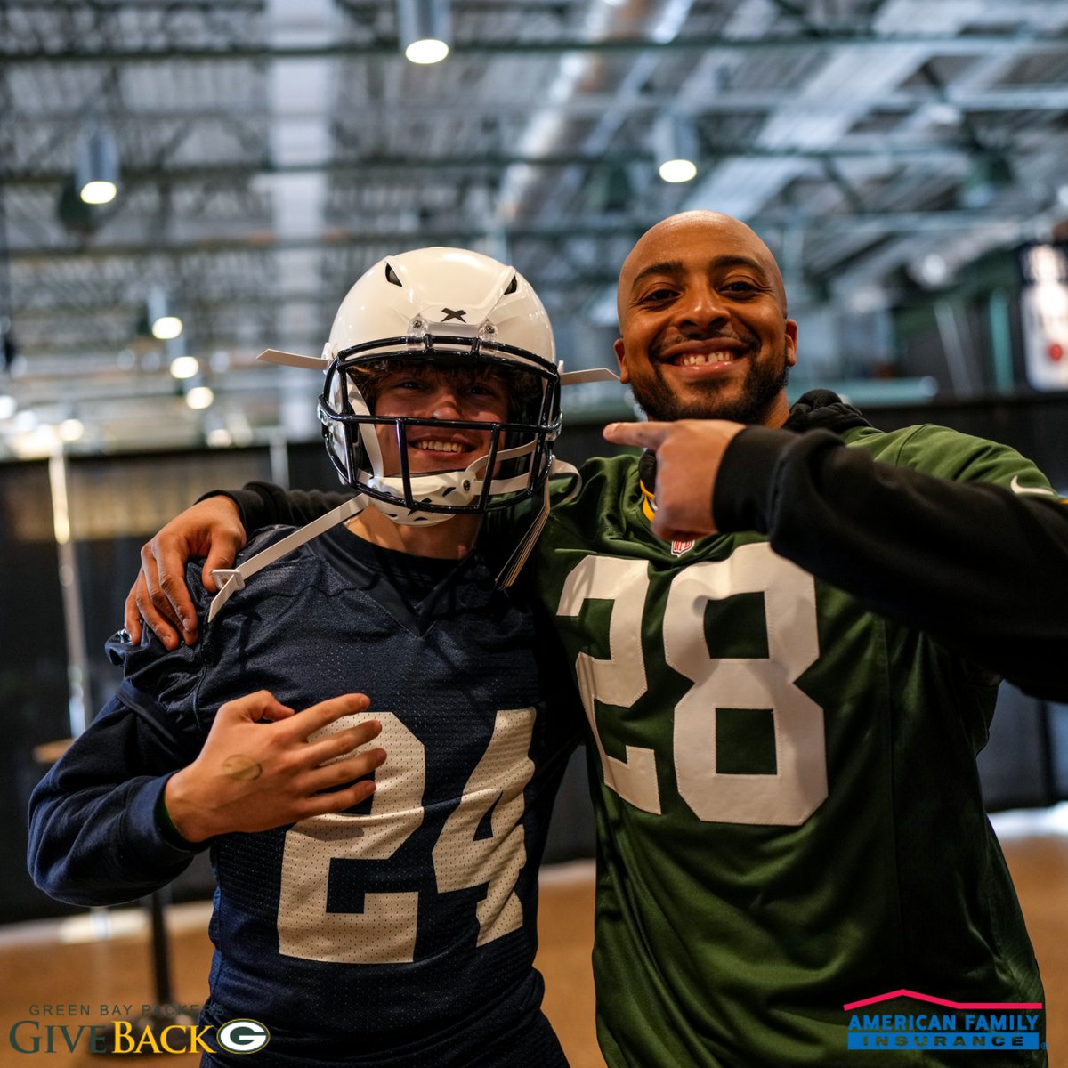 packers's tweet photo. SURPRISE!

Three Wisconsin high school football teams received new @XenithFootball helmets today as part of the #Packers Helmet Give Back Program, in partnership with @amfam!

Check out the unveiling with @ajdillon7 📸: https://t.co/cWpBkBFohL

#PackersGiveBack | #GoPackGo