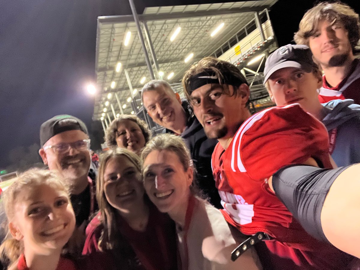 SFU FOOTBALL BOOSTERS tweet media