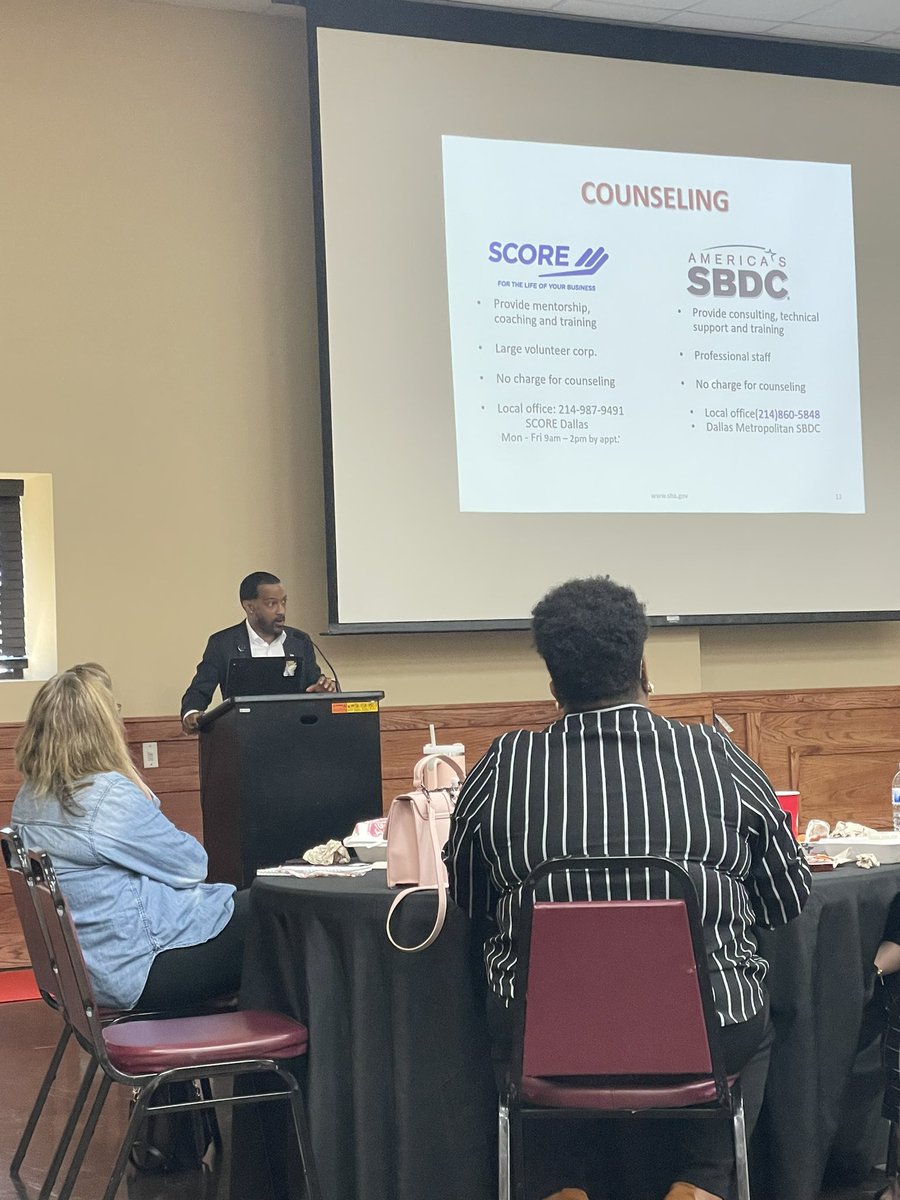 CgossM's tweet image. Monday moments that matter!! #LunchNLearn @BSCoC #Commitment2Community #EDLDChronicles