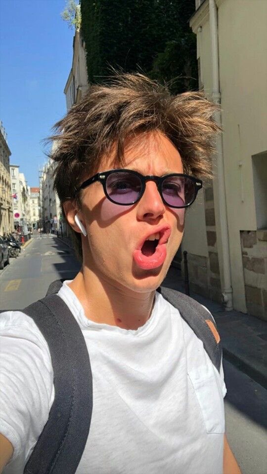 susi13hu's tweet photo. I miss him too sm, i can’t do this anymore 😭💙
(him: a celeb who doesn’t even know i exist)
#axelauriant
#mybooboo https://t.co/dECqtmWbEN