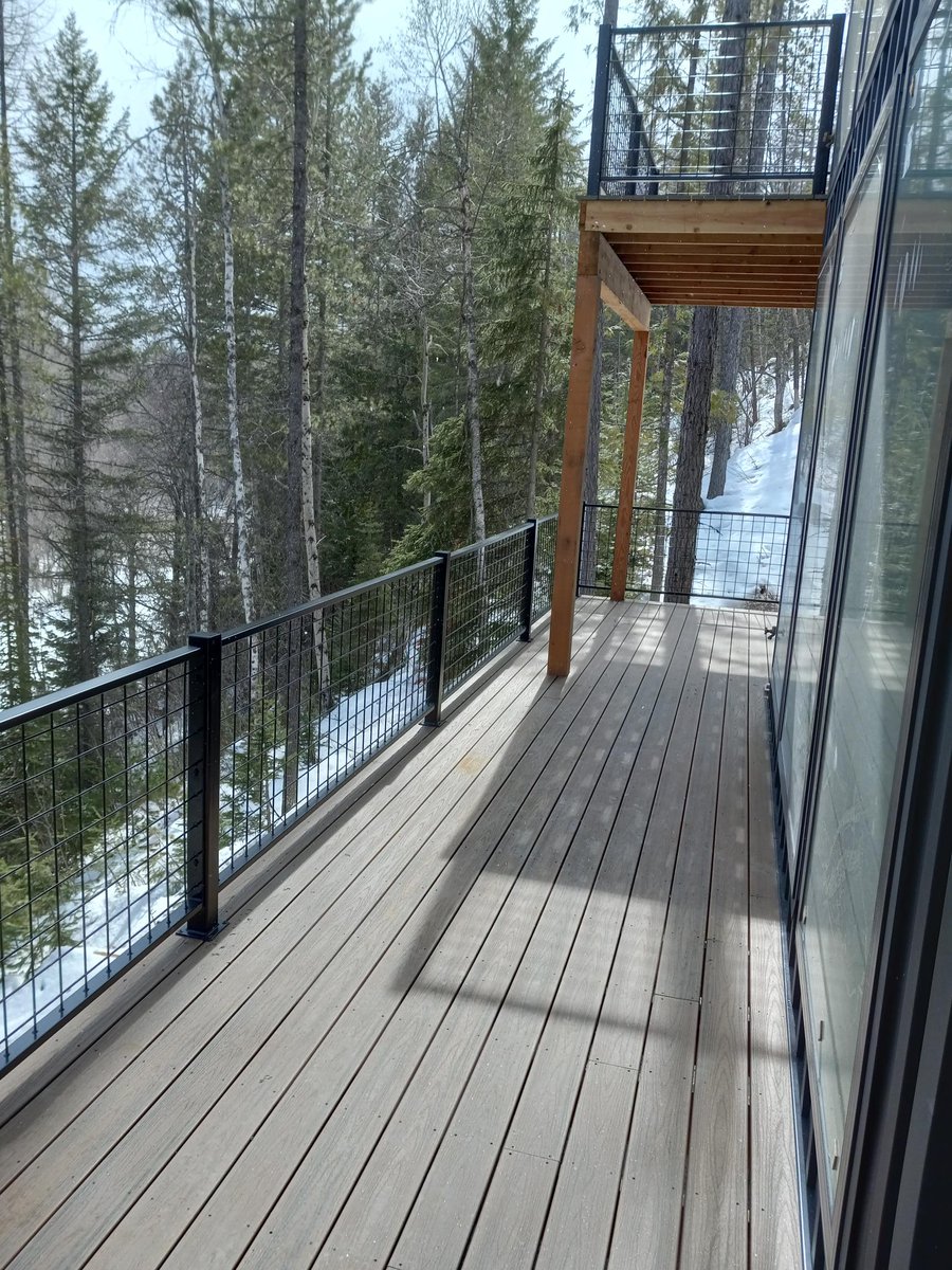 acutechworks's tweet photo. Railings by Acutech Metalworks https://t.co/wf13eFE14I