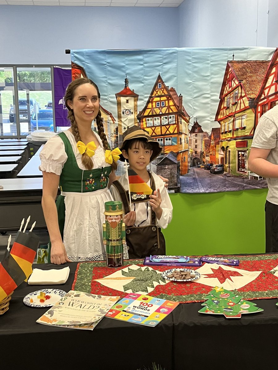 💚 A Trip Around the World 🌎 Fun facts, food, and families! <a href="/Jack_D_Johnson/">Jack D. Johnson</a>