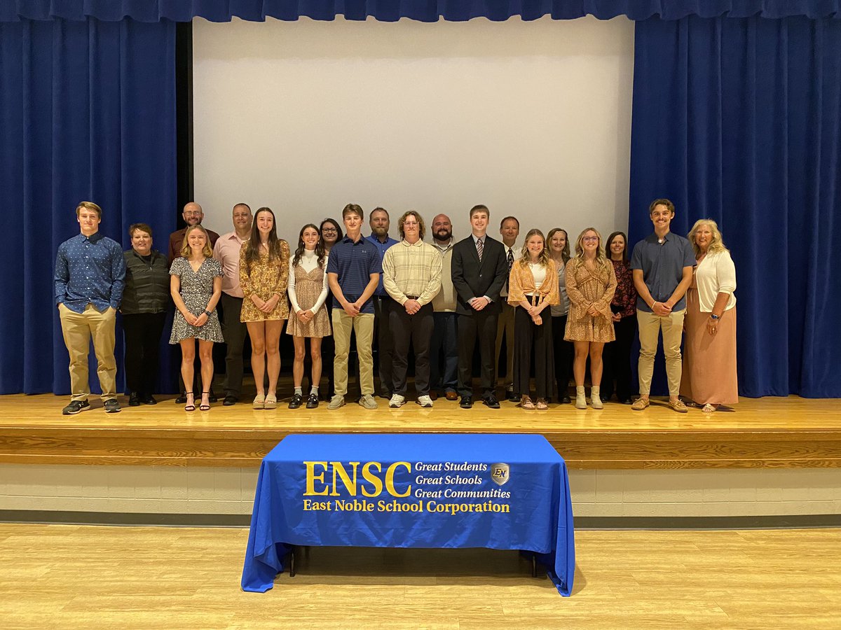 Congratulations to ENHS Top 10 High Honors Students along with their influential teacher. <a href="/ENHighSchool/">EN High School</a> @NickEDavid