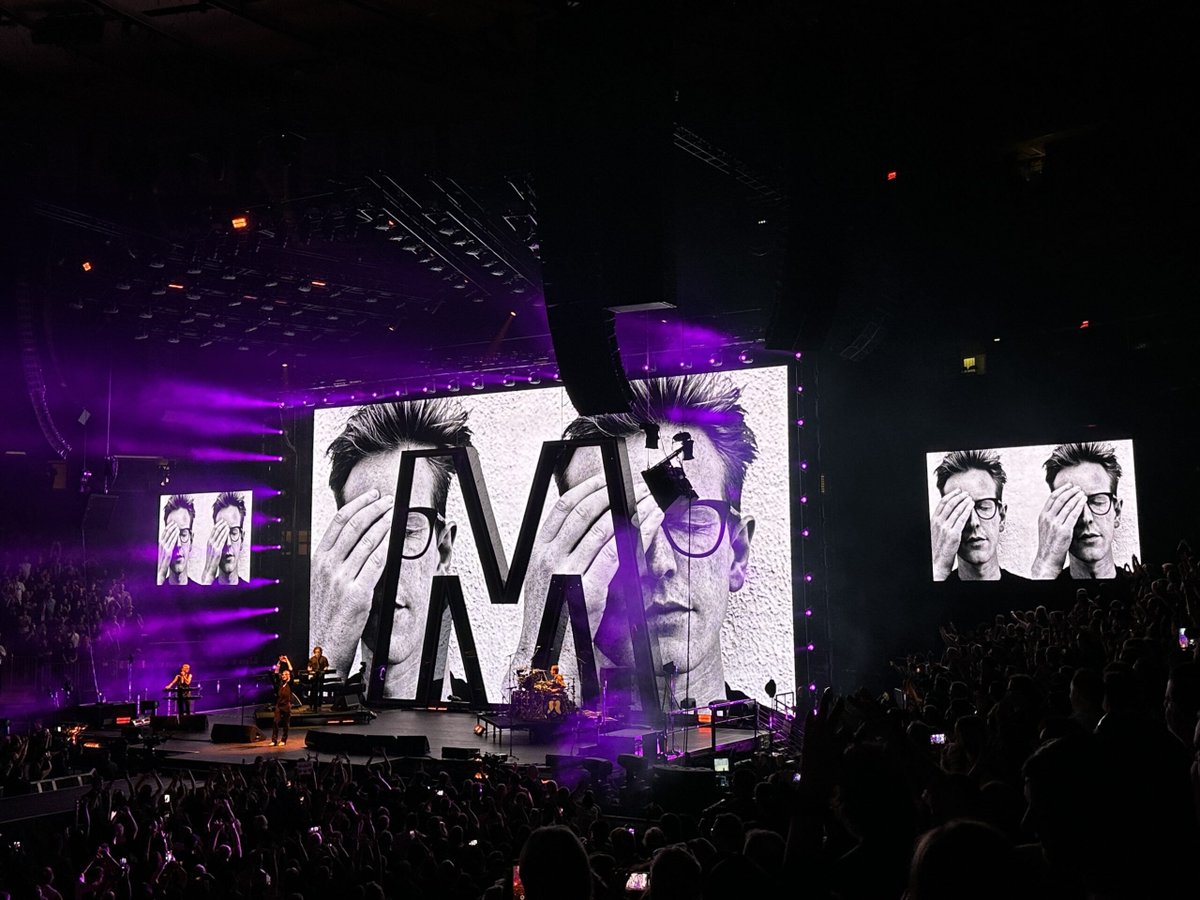 FLOOD Magazine (@floodmagazine) on Twitter photo Live, in photos: <a href="/depechemode/">Depeche Mode</a> at Madison Square Garden: bit.ly/3UKTzBK
📷 by David Iskra Live, in photos: <a href="/depechemode/">Depeche Mode</a> at Madison Square Garden: bit.ly/3UKTzBK
📷 by David Iskra