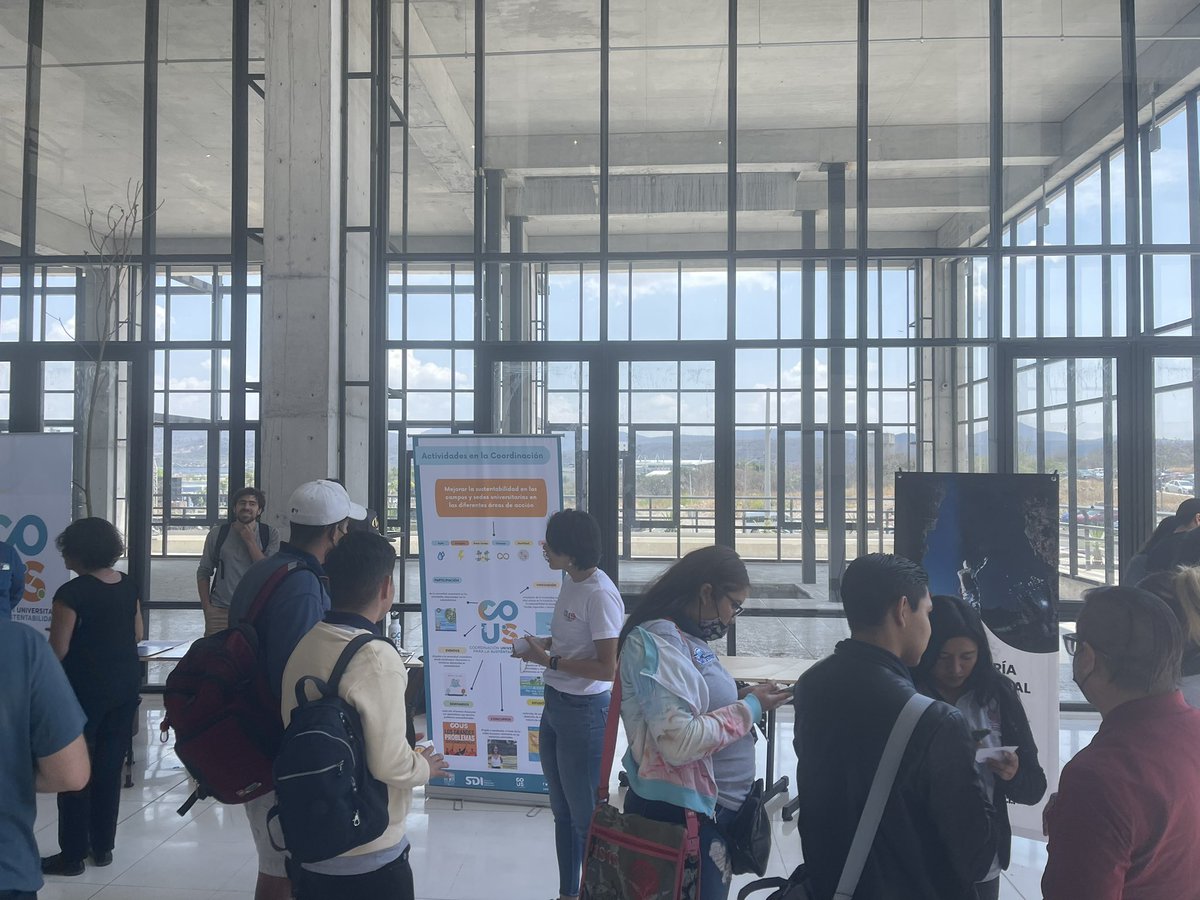 Hoy estamos visitando a nuestros compañerxs de <a href="/UNAM_Juriquilla/">UNAMCampusJuriquilla</a> en el marco del 2 Simposio de la Tierra para hablar sobre un futuro sustentable y el trabajo de la <a href="/cousunam/">Coordinación Universitaria para la Sustentabilidad</a>