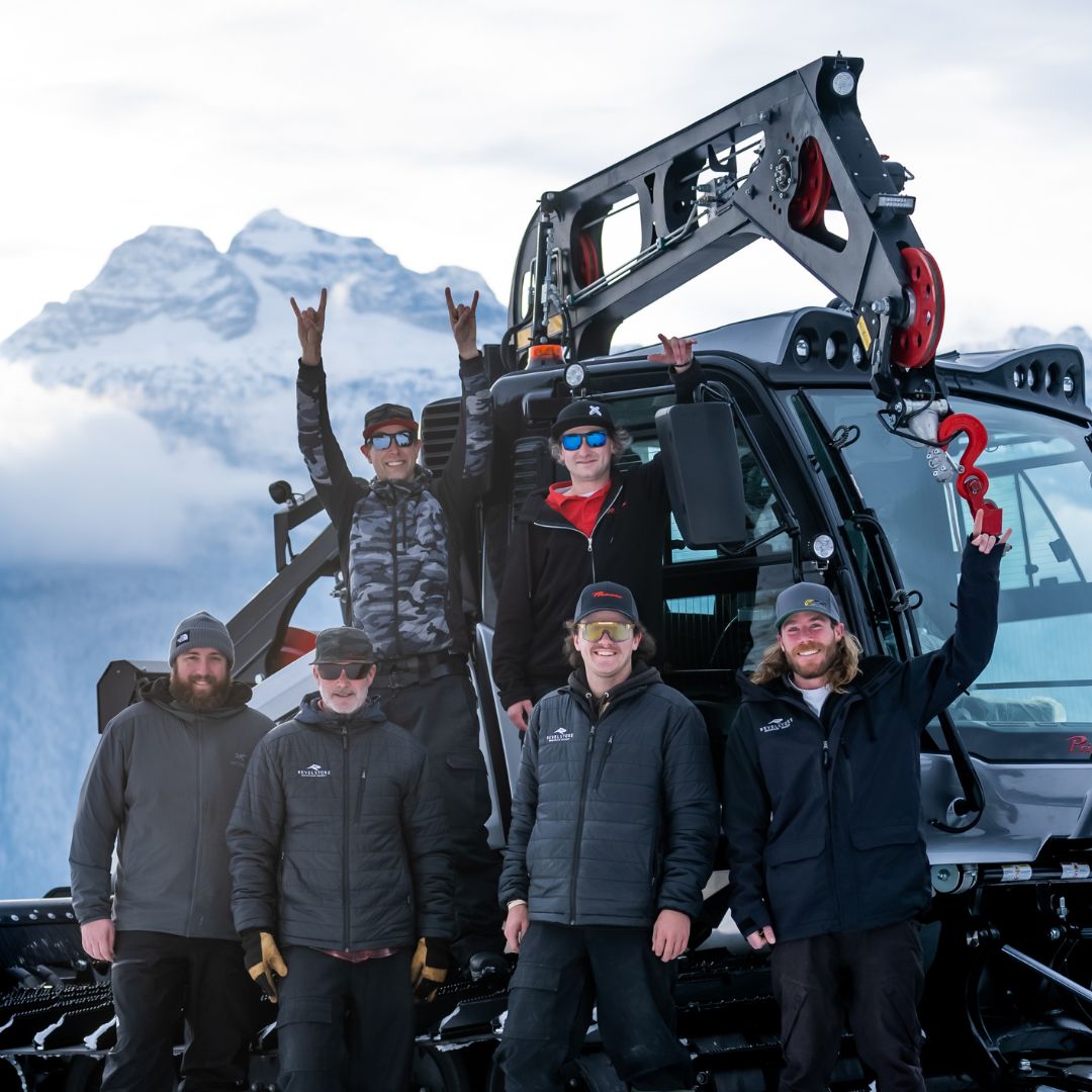 revelstokemtn's tweet photo. To our amazing staff: Thank you for all your hard work and dedication this Winter. Our Resort would not be what it is today without the continues support and efforts by all of you. You are the real MVPs of this season! THANK YOU
💙 #staffappreciation #revelstoke #yesrevelstoke https://t.co/adUG9uMHW7