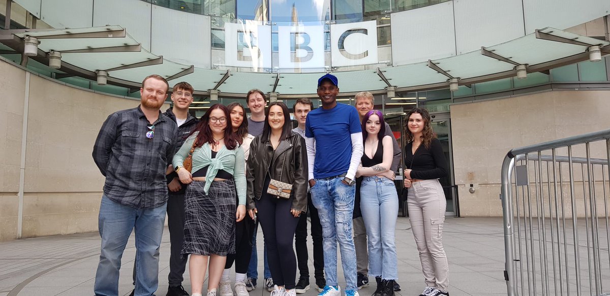We had such an amazing day at the BBC MBH in London today! It was fantastic to have the opportunity to speak to <a href="/TheAnisaSubedar/">Anisa Subedar</a> today as part of a trip organised by the University of South Wales. Thank you so much to <a href="/finnaberdein/">Finn Aberdein</a> for looking after us! <a href="/Journo_USW/">Journalism_USW</a>