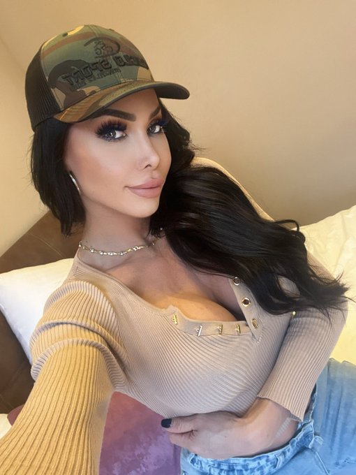 I would like to make personalized photos for you baby https://t.co/CkATx798Ul<a href="/tag/nuevafotodeperfil"class="tags"><span>#nuevafotodeperfil</span></a>